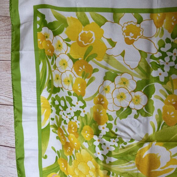 Vintage SM Kent Avon Burst of Spring Floral Japan Green Head Hair Wrap Mob Wife - Picture 6 of 11